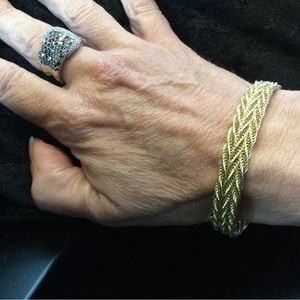 14 Karat Yellow Gold Bracelet